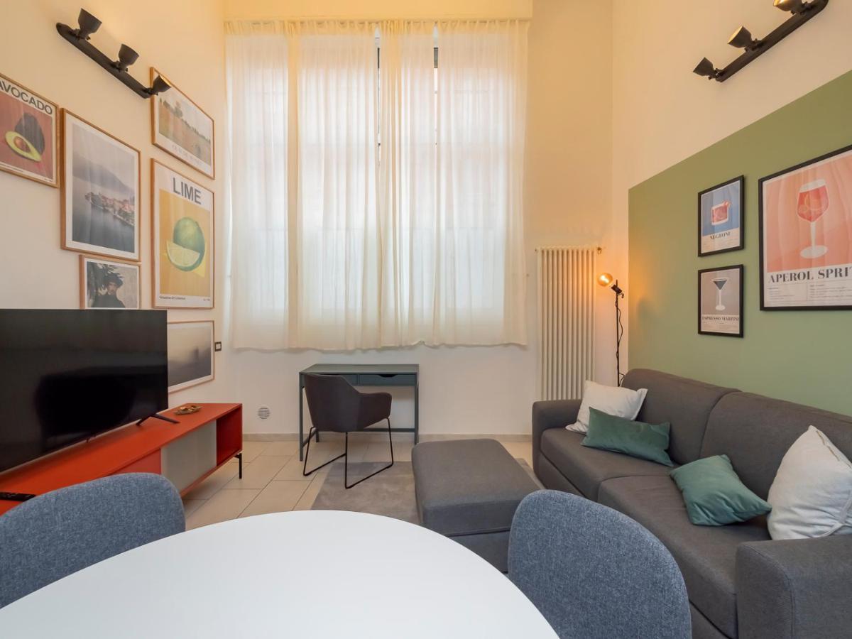 Ihost Apartment - Romilli 17A Milan Bagian luar foto